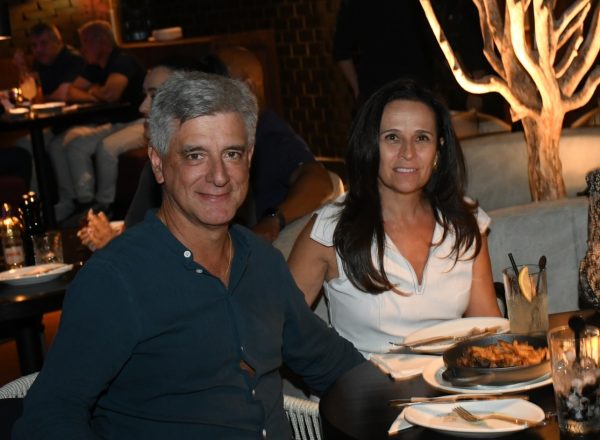 Mônica e Alberto Marques em inauguração do Vasto em SJC