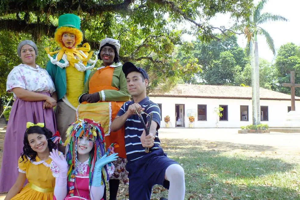 Grupo de atores da Turma do Sítio, que se apresenta na Semana Monteiro Lobato