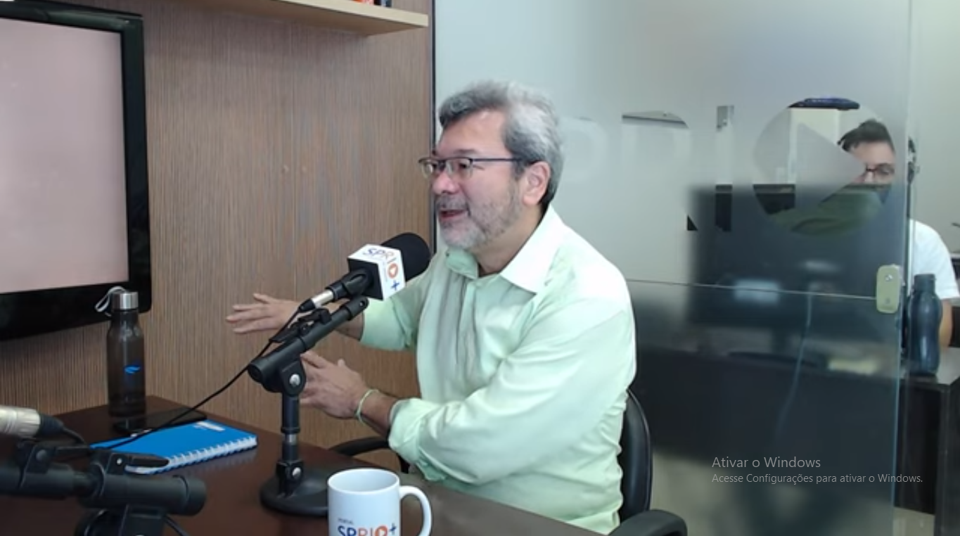 wilson cabral em entrevista ao podcast talk+