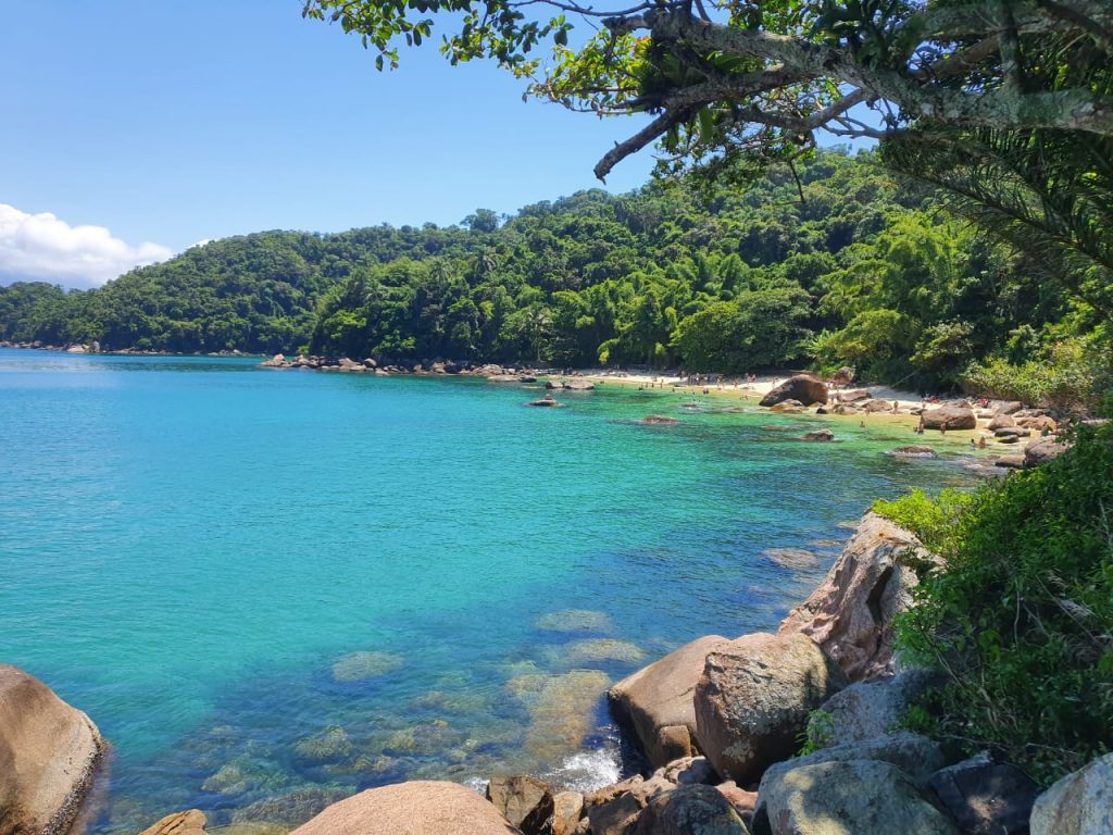 Ilha das Couves, onde corpo foi encontrado por pescadores em Ubatuba