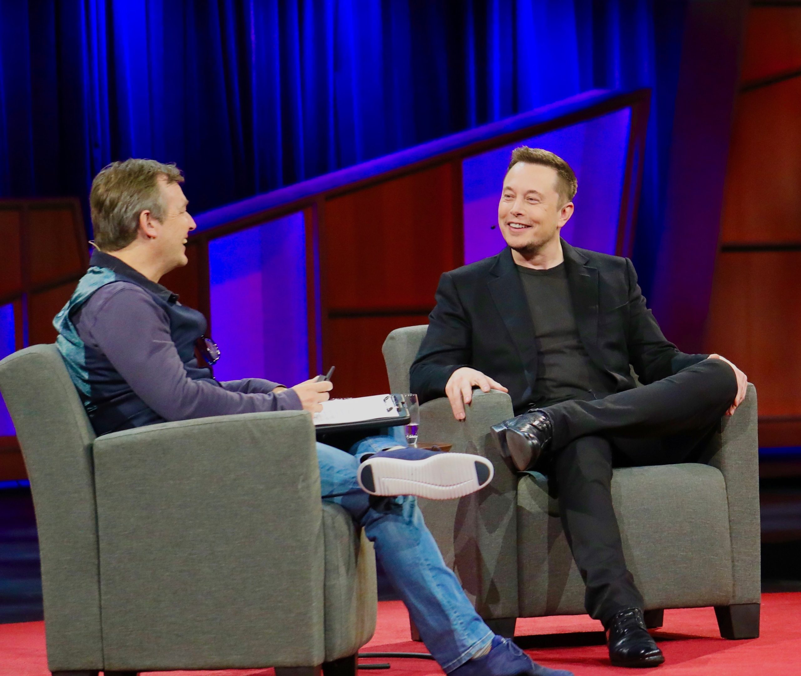 Elon Musk em participação no TED, uma referência ao possível TEDx Jacareí