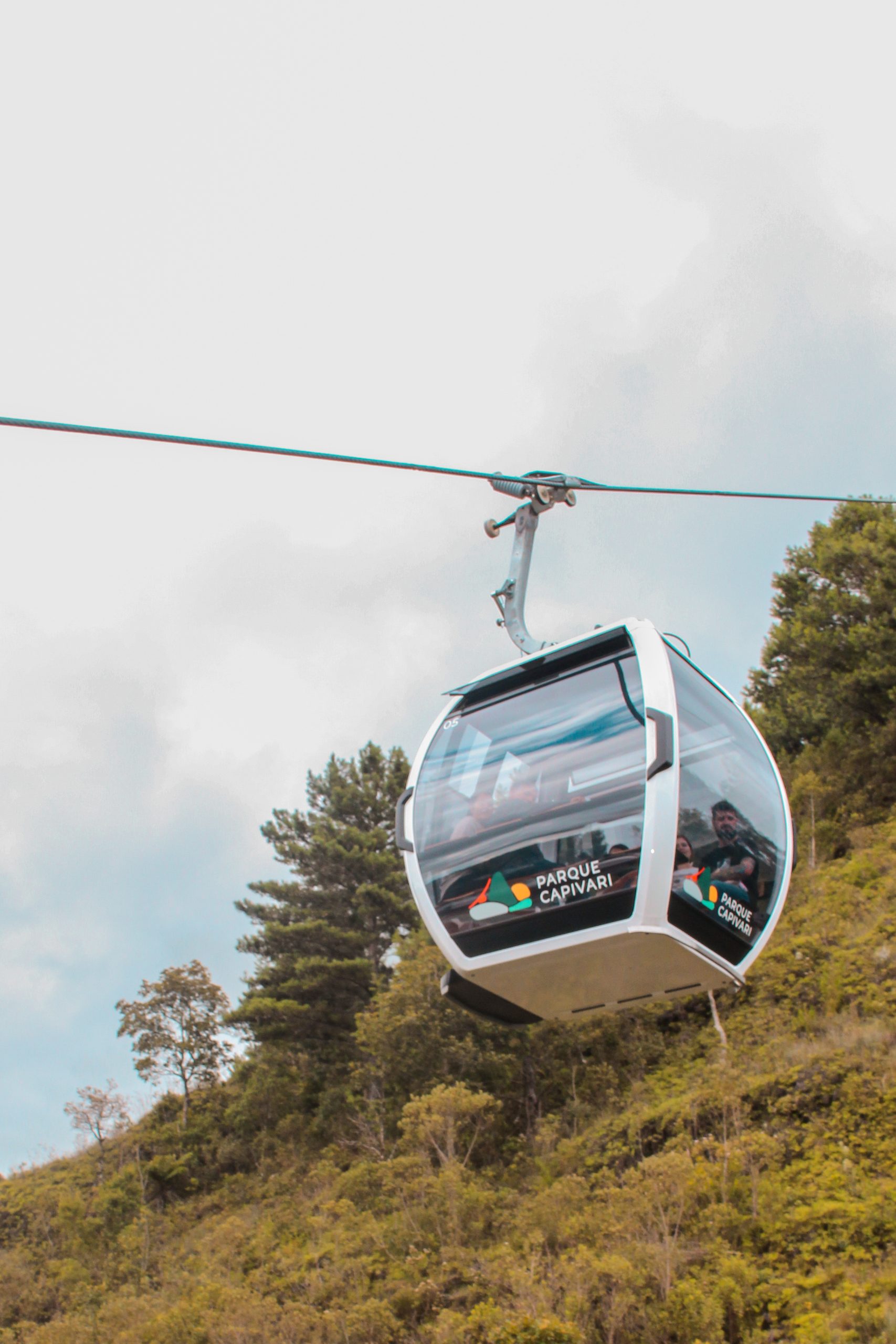 Teleférico é um dos grandes atrativos do Parque Capivari, em Campos do Jordão