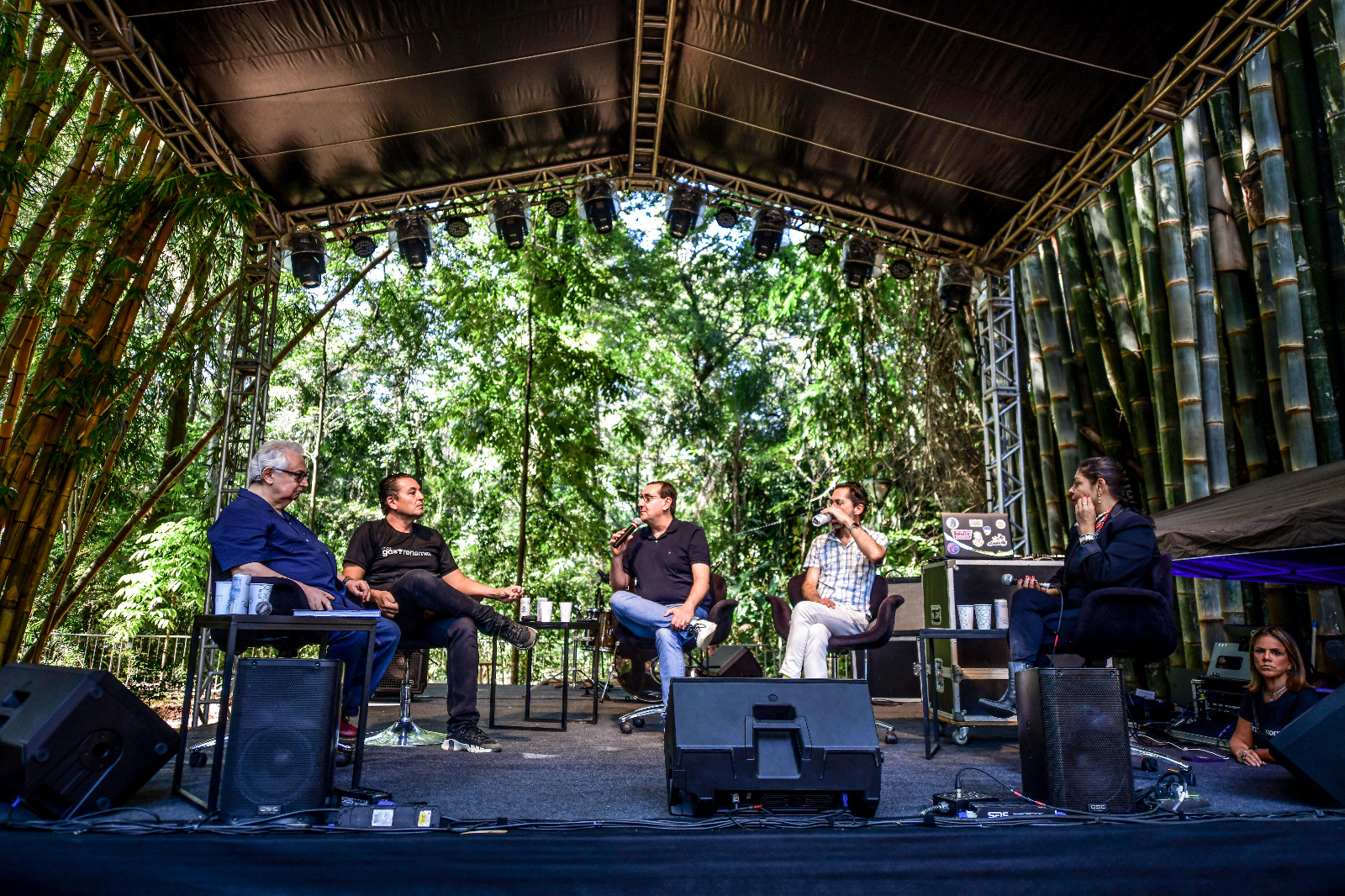 O bambuzal foi o palco do do painel “O futuro inovador e sustentável da indústria, turismo e da economia criativa”