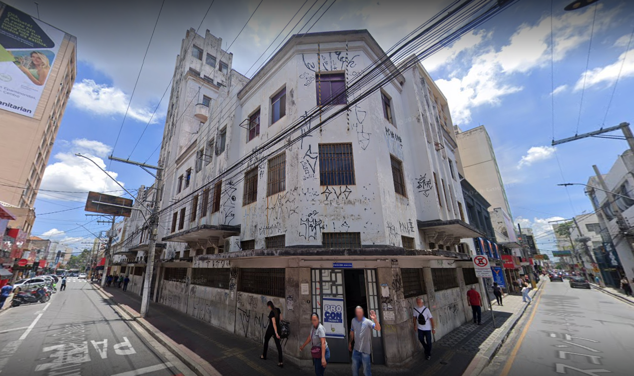 predio do tesourinho em taubate