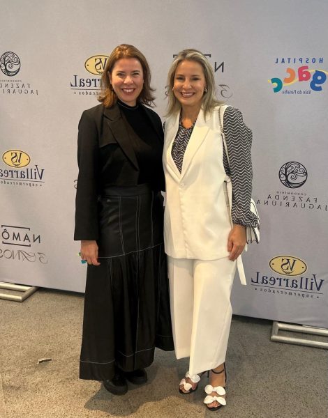 Dra Ludmila e Viviane Reno