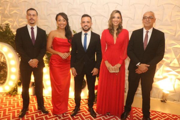 Leandro Schimidt, Jéssica Diniz, Felipe Alciprete, Michele Alves e Alessandro Faria
