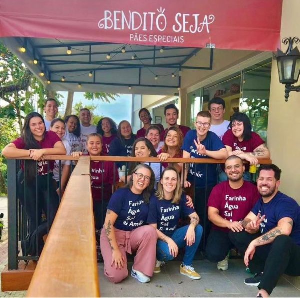 Equipe Bendito Seja, na unidade do Vila Ema em SJC
