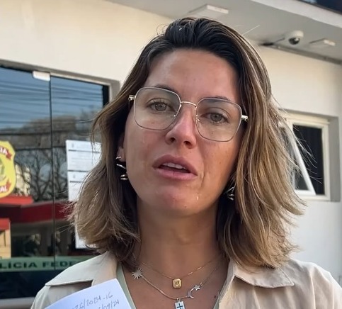 Candidata a prefeita em Taubaté, Loreny, que denunciou compartilhamento de fotos com montagem dela nua
