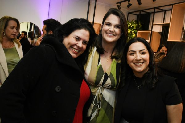 andreia maia e flavia monteiro e Débora martins