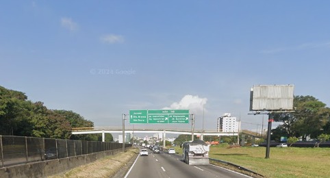 Engavetamento foi na altura do km 147 da Dutra, em SJC