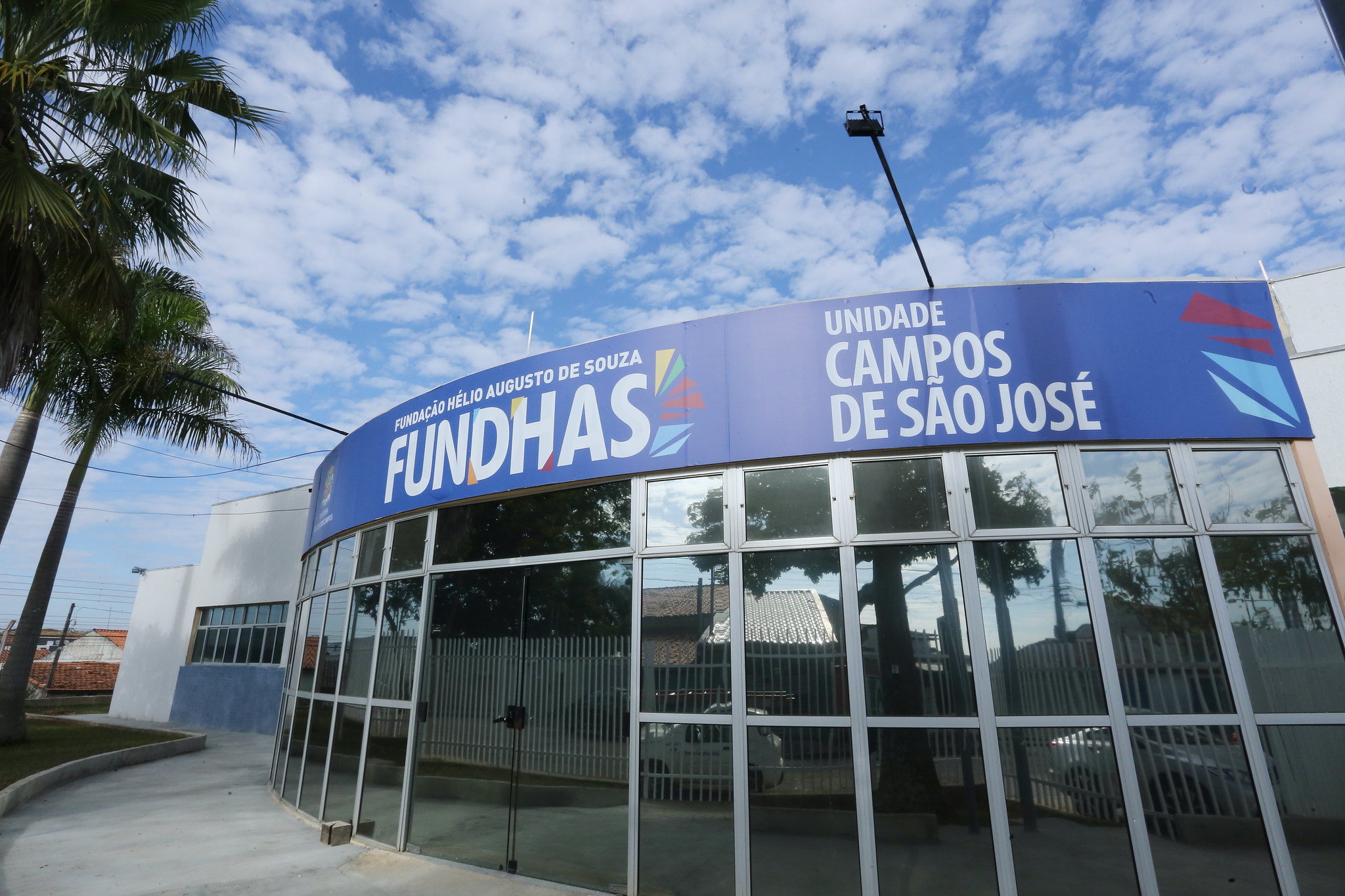 Fundhas contribuiu com a formação de mais de 30 mil crianças e jovens em SJC e está com processo seletivo aberto