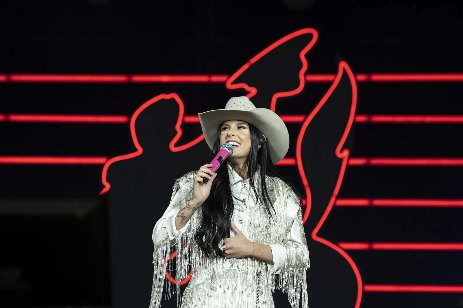 Ana Castela estará no festival de Piquete em 2025