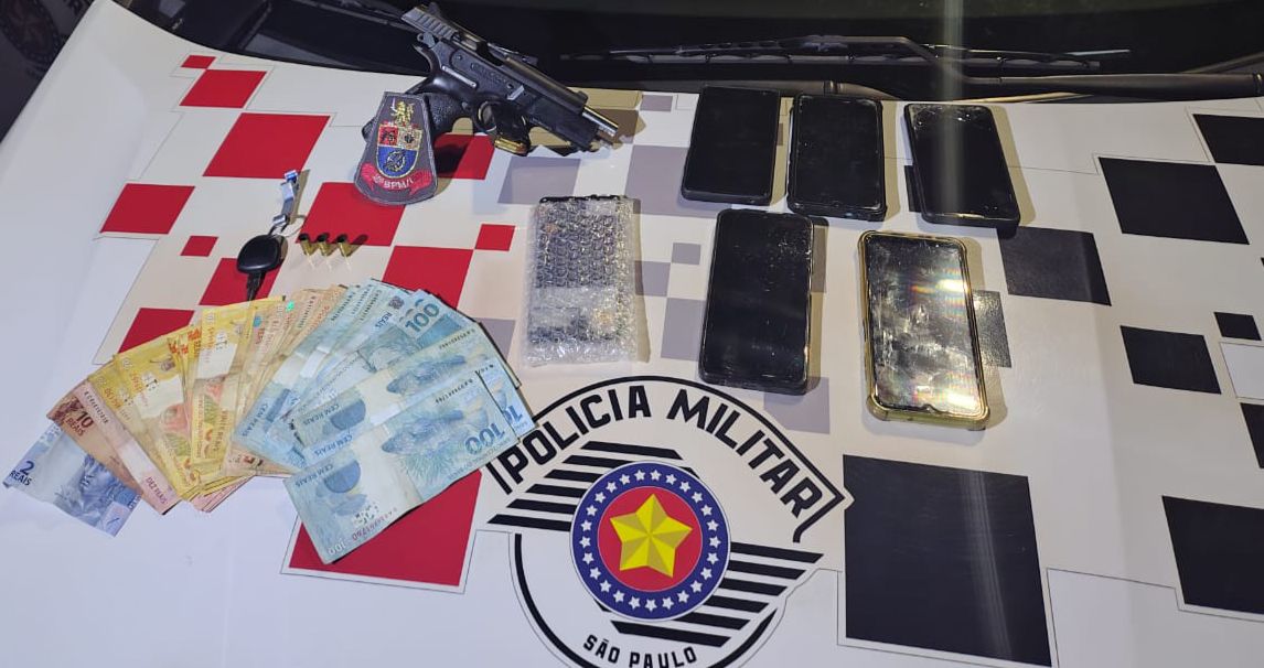 materiais aprrendidos com homens que fizeram disparos de arma de fogo em sjc