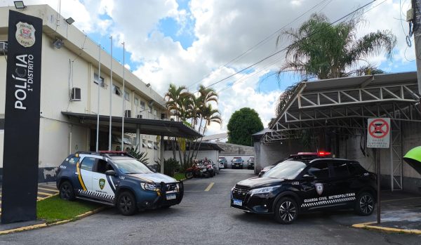 img-responsive Trio é preso ao tentar aplicar golpe em idosa em banco de Pinda