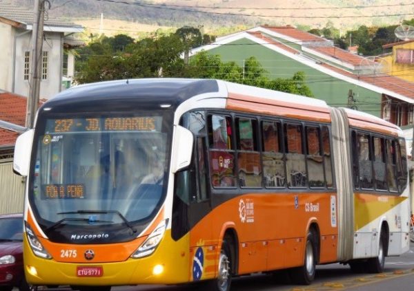 Idoso é preso por importunação sexual dentro de ônibus em SJC