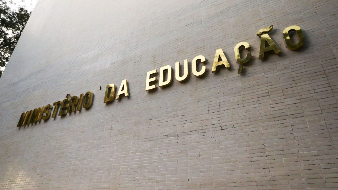 Escola de Taubaté é selecionada para programa do MEC.