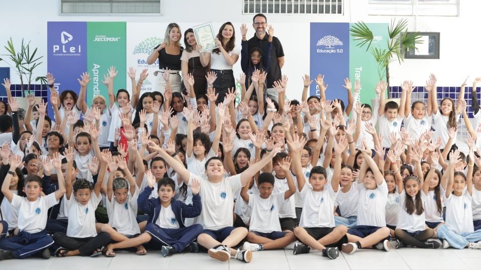 Emefi Luiz Leite celebra nova fase como escola 5.0