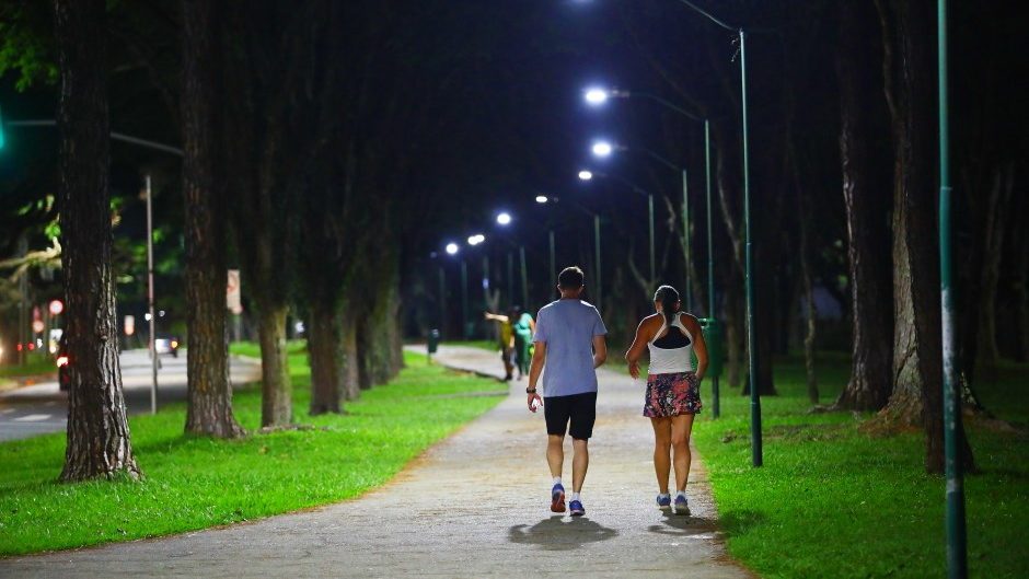 Iluminação pública em São José alcança nível de excelência
