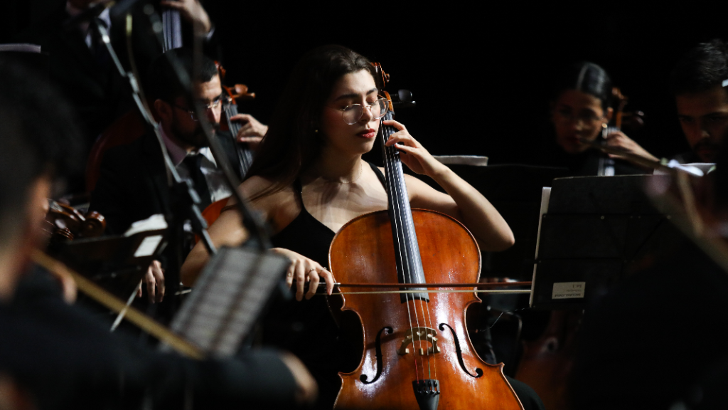 Orquestra Bachiana Jovem SESI-SP se apresenta em São José com regência de Edson Beltrami