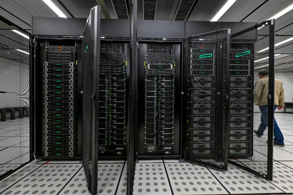 Jaci: novo supercomputador do INPE ganha nome inspirado na deusa da lua