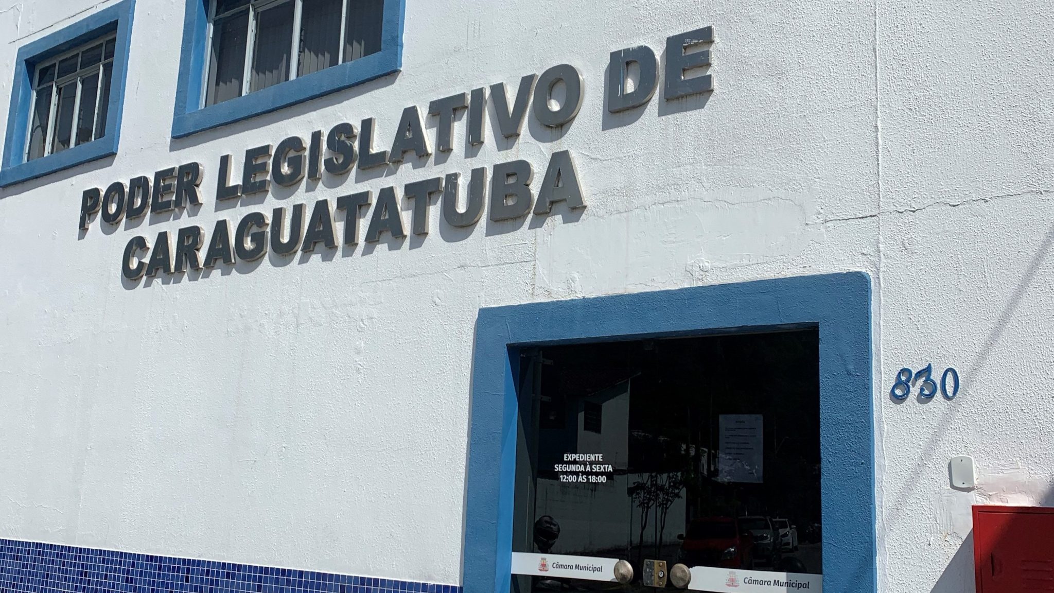 Câmara de Caraguatatuba abre concurso com 87 vagas e salários de até R$ 14 mil