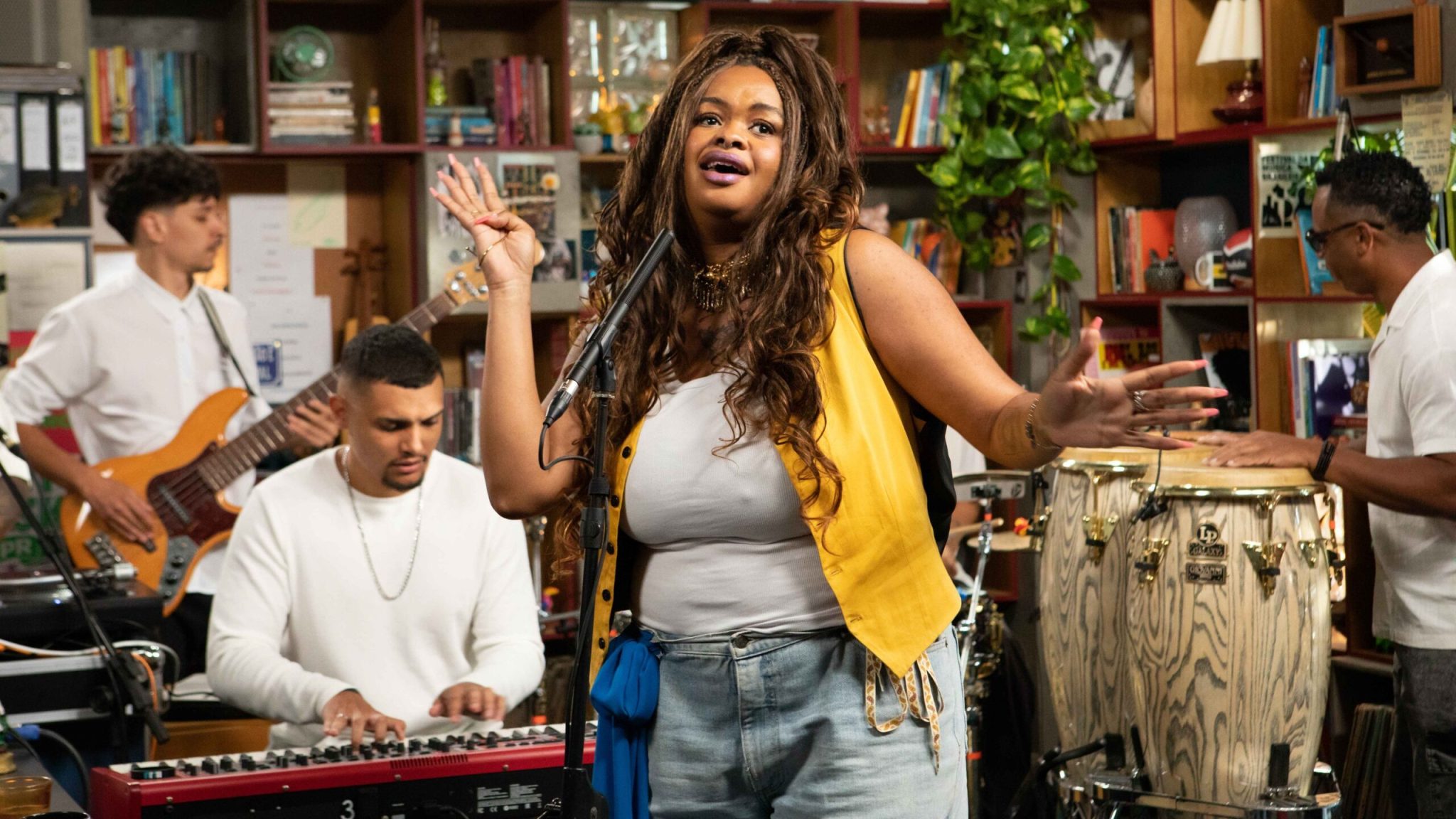 De Jacareí, Tássia Reis é a mais nova voz a se apresentar no Tiny Desk Brasil