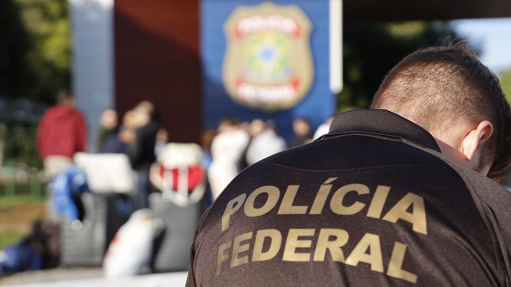 PF investiga possíveis abusos no preço dos combustíveis em todo o país