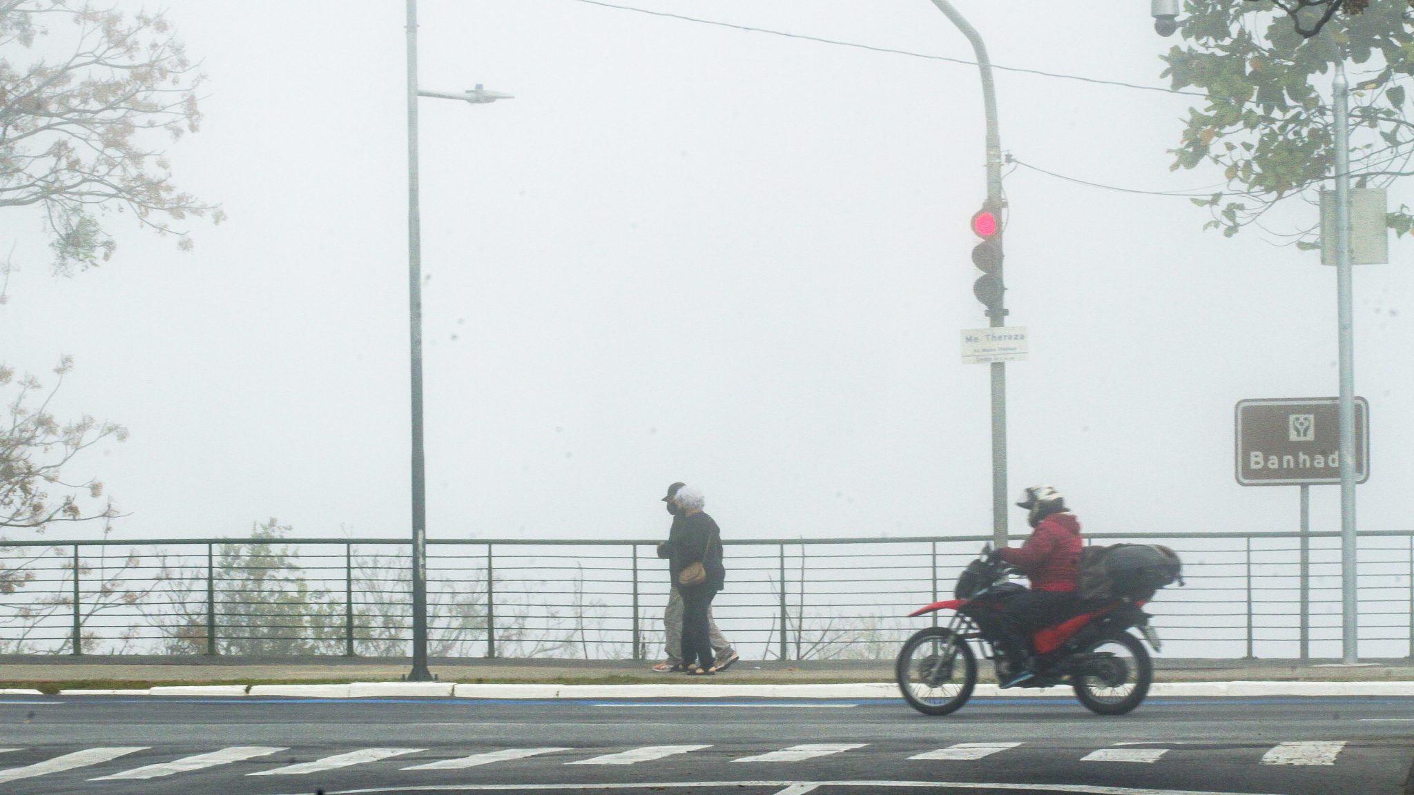 previsão para o fim de semana em SJC é de chuva e frio