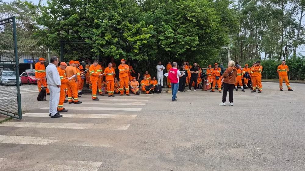 Urbam repudia greve e diz que vai acionar Justiça após paralisação em São José: 'Irresponsável'