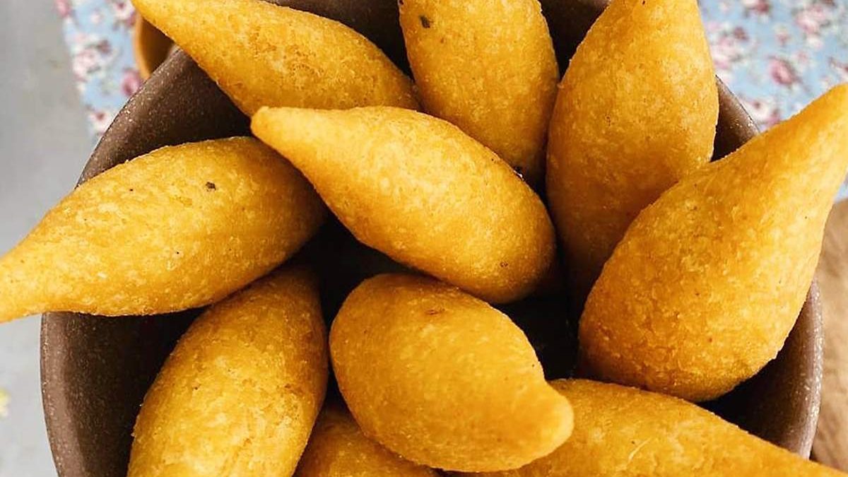 Maior festa junina vegana do Brasil terá bolinho caipira em versões com carne de soja e linguiça vegetal