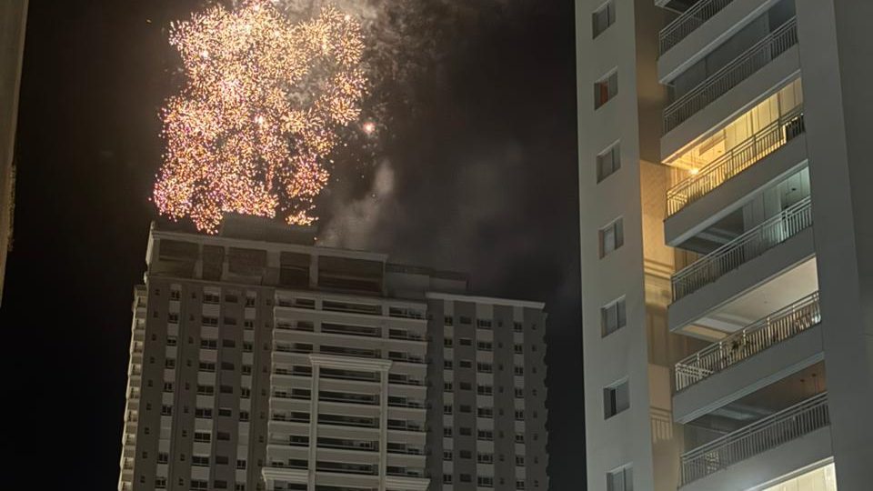 Prédio mais alto de São José é entregue: 37 andares, 123 metros e R$ 220 milhões de investimento