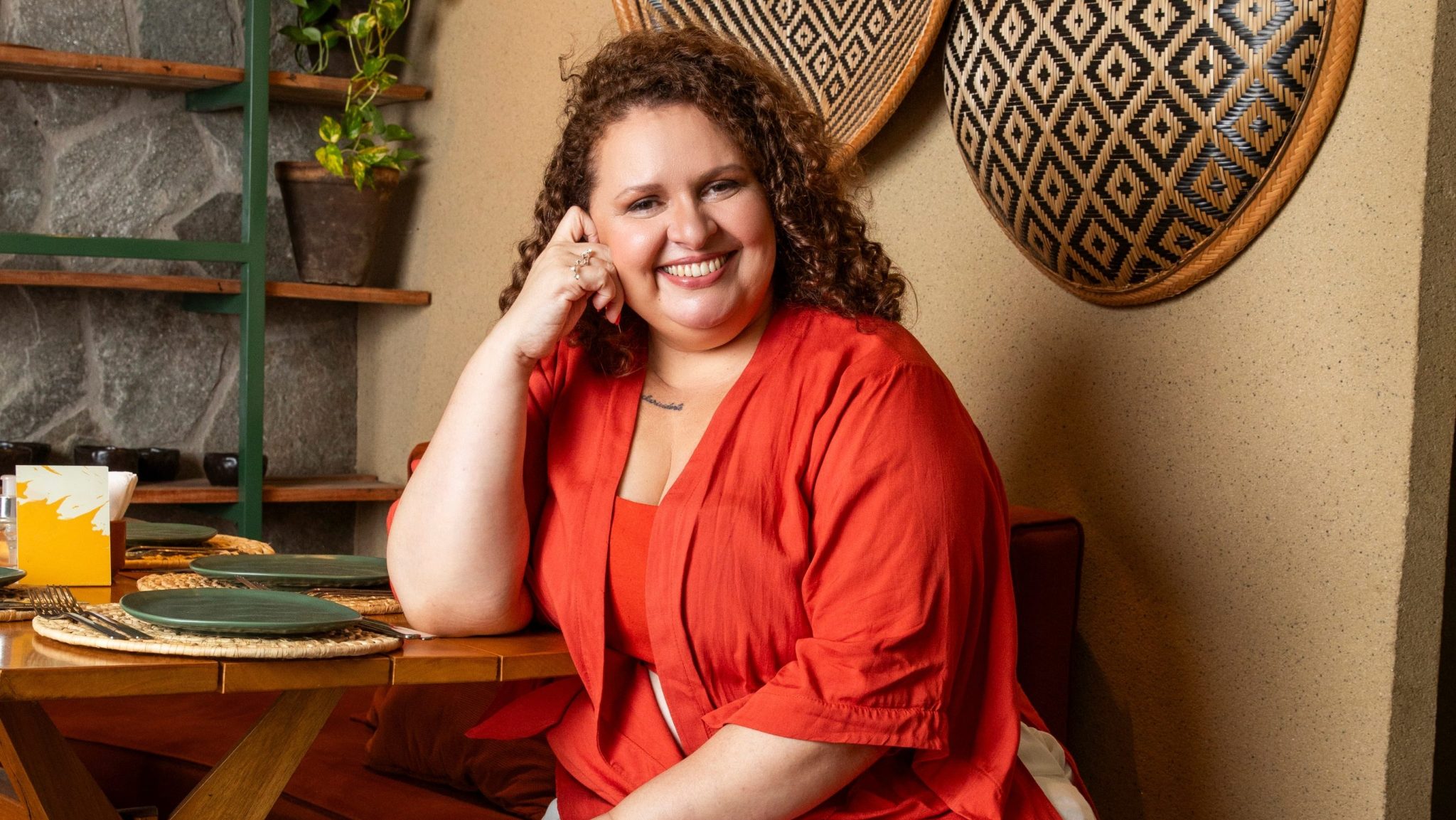 Sesc SJC promove bate-papo com Socorro Acioli, autora do best-seller 'A Cabeça do Santo'