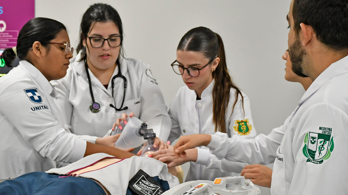 UNITAU amplia campos de internato em Medicina com convênios em Ubatuba