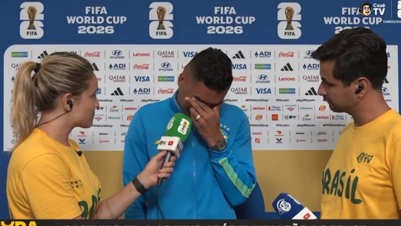 Emocionado, Casemiro lamenta eliminação da Copa: 'difícil achar palavras'