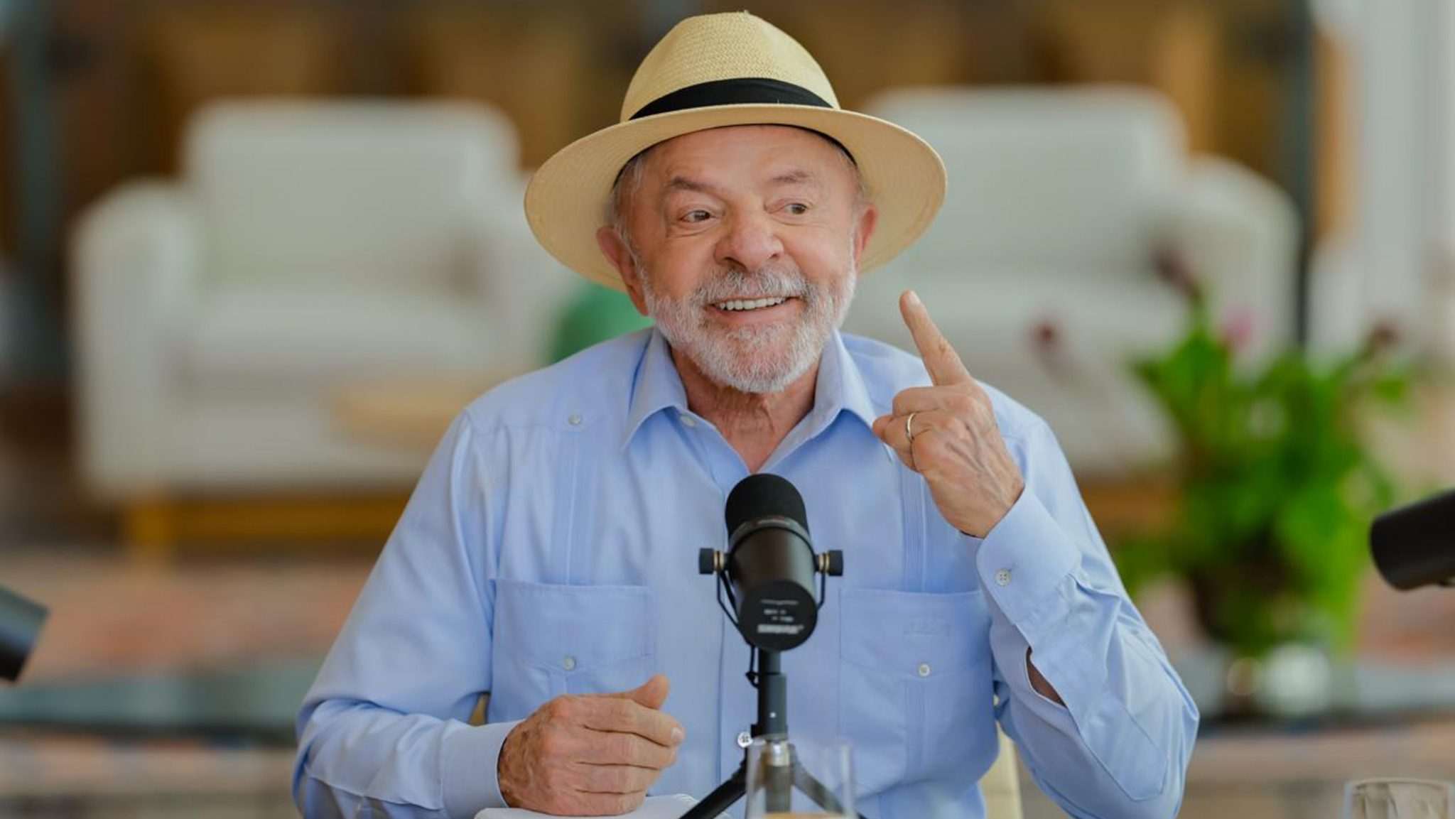 Uma em cada oito pessoas acredita que Lula foi substituído por um sósia, aponta pesquisa