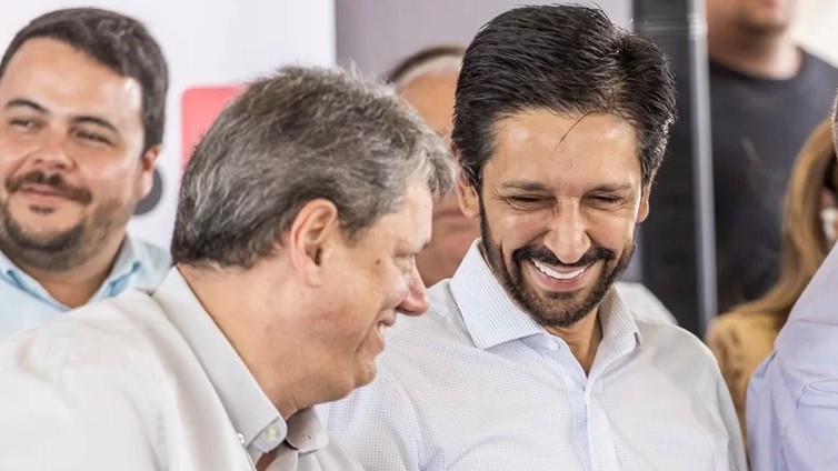 Ecos das convenções: CEP de Tarcísio; Haddad de nariz empinado