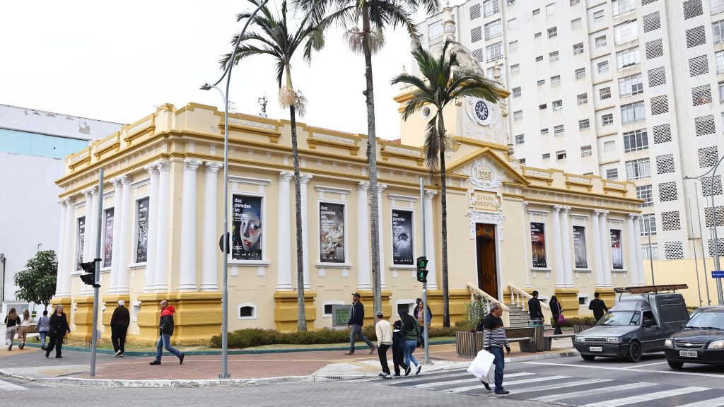 Festivale oferece 10 workshops gratuitos para artistas e interessados em teatro em São José