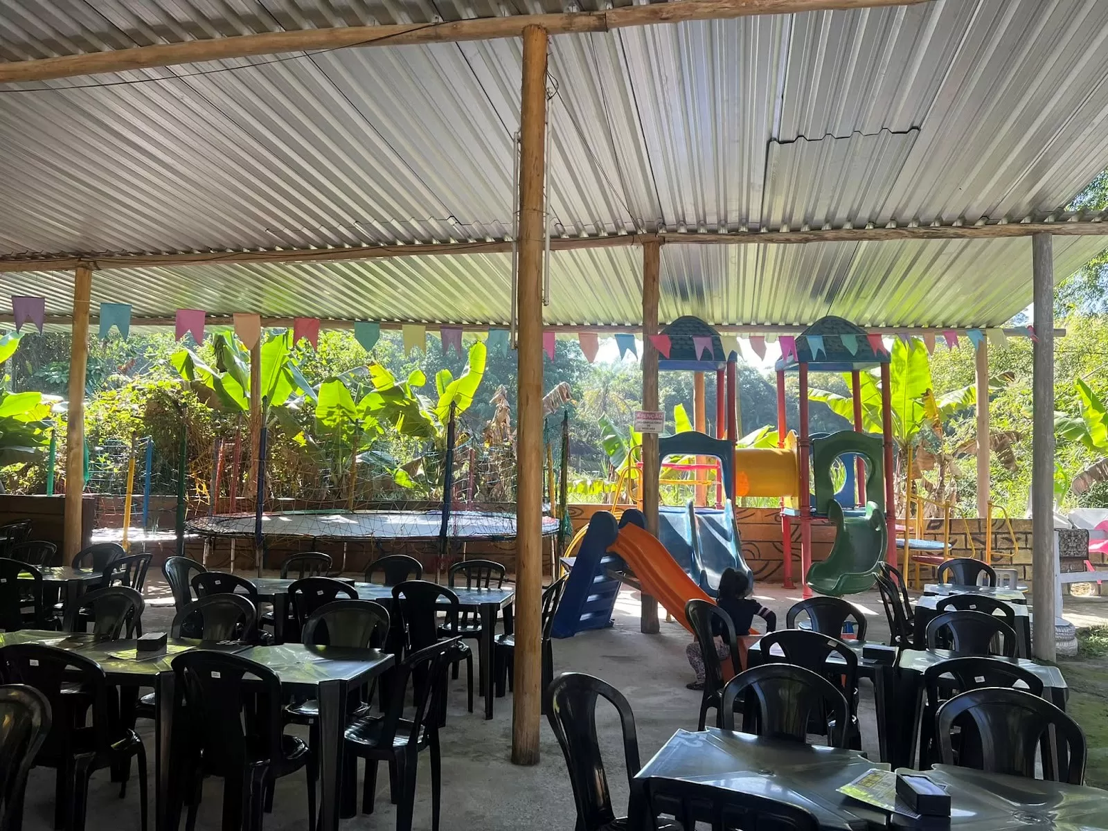 Parte interna do Pesqueiro do Barba, em São José dos Campos.