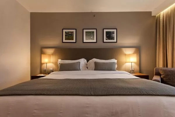 Golden Tulip SJC