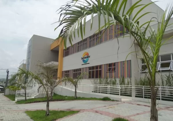 Colégio Serra&Mar com Berçário em SJC.