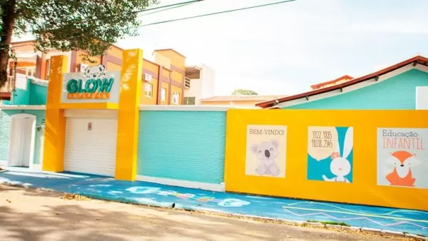 fachada do glow berçário.