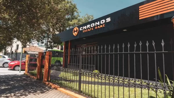 Fachada do Chronos Escape Room, espaço de games em SJC