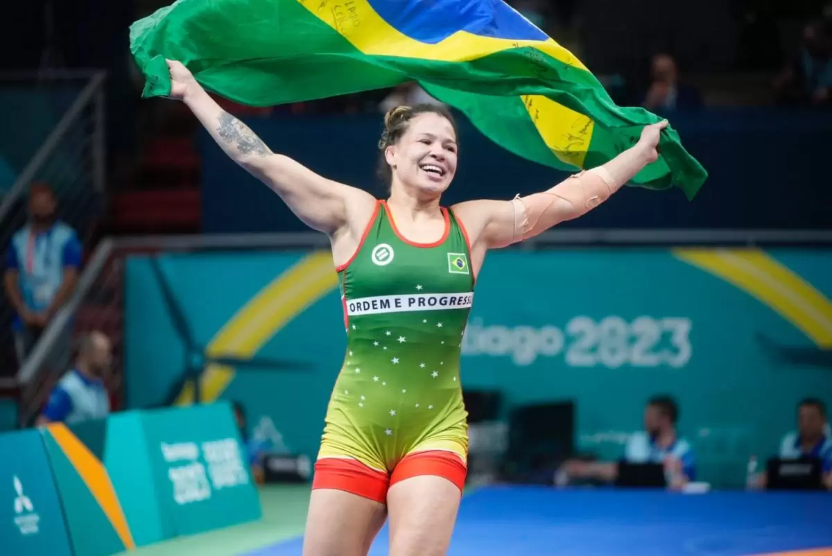 Laís Nunes conquistou o ouro no wrestling no dia de seu aniversário