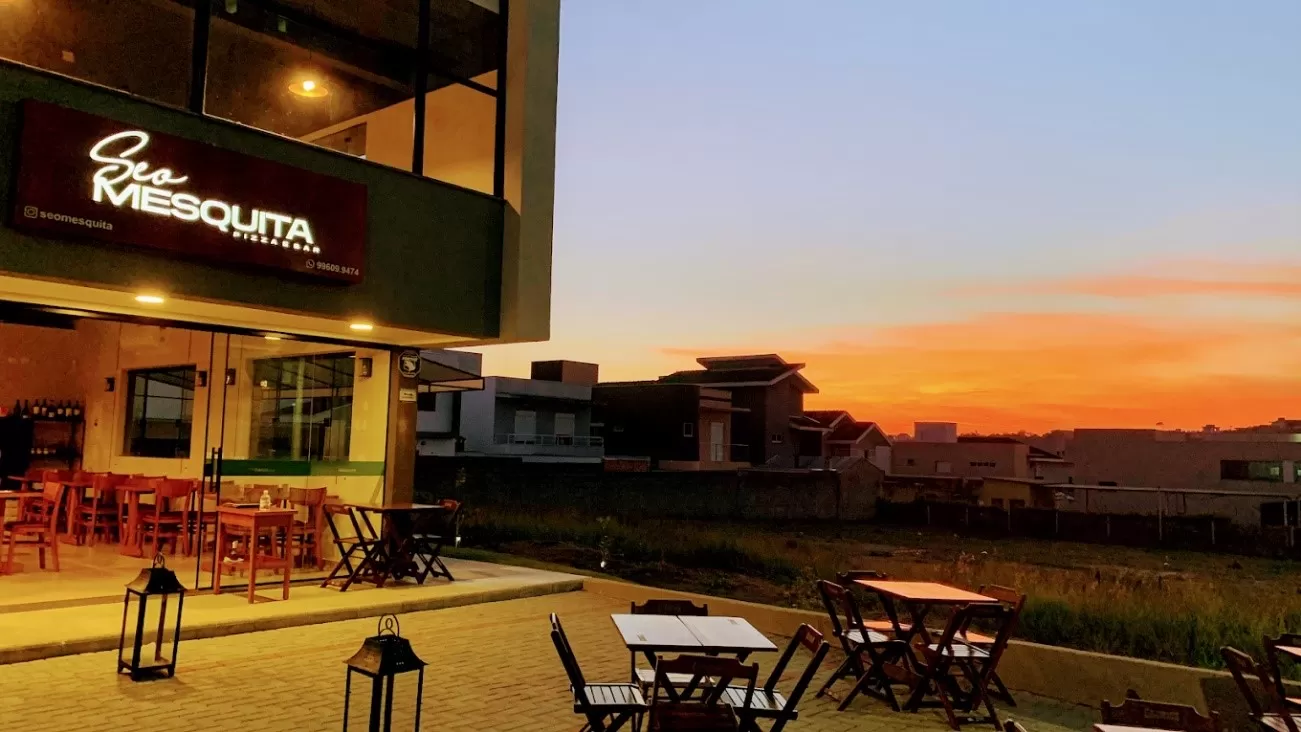 Fachada do SEO Mesquita, pizzaria em SJC