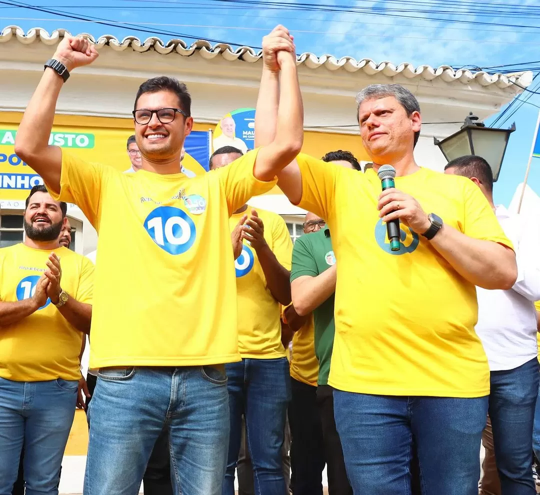 Tarcísio de Freitas (Republicanos) anunciou seu apoio ao candidato Reinaldinho Moreira