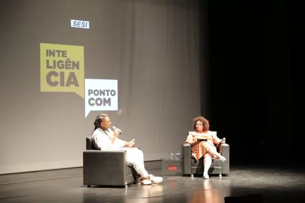 Manoel Soares e Naiara Leonor no Sesi sjc