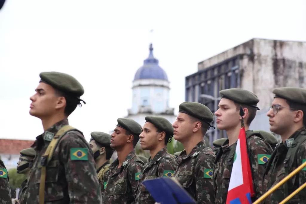 São José celebra Independência com desfile cívico-militar e prefeito pede união